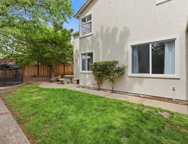 1510 Dovetail Way, Gilroy, CA 95020