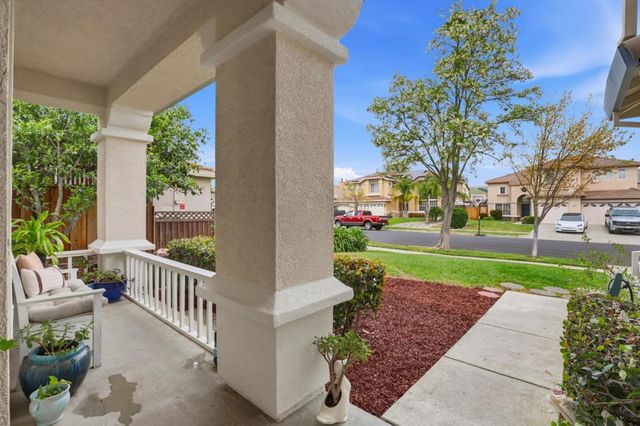 1510 Dovetail Way, Gilroy, CA 95020