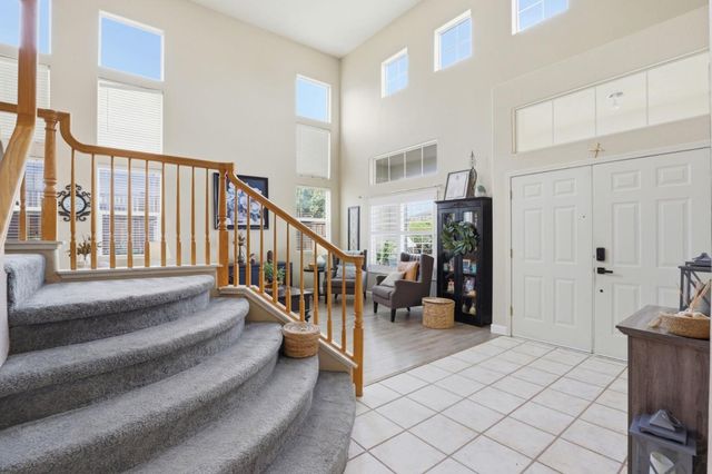 1510 Dovetail Way, Gilroy, CA 95020