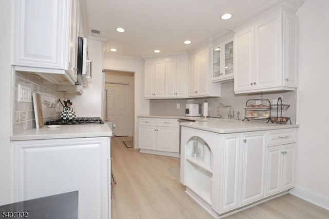 1 Tulip Cres 1A, Little Falls Twp., NJ 07424