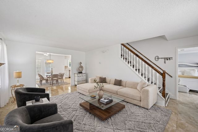 135 Creekview Drive, Newnan, GA 30263