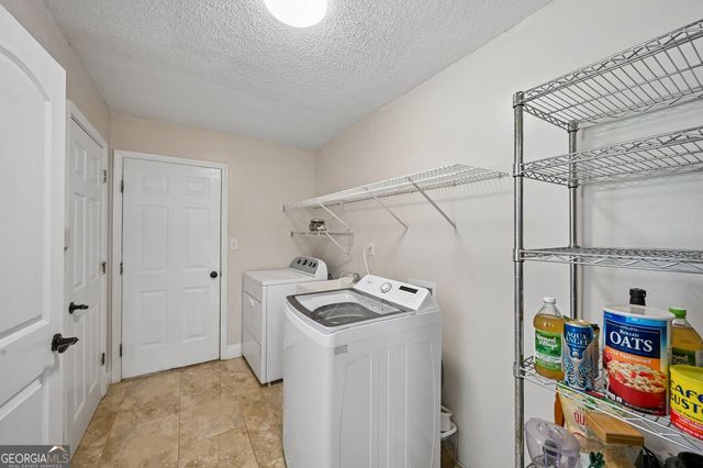 135 Creekview Drive, Newnan, GA 30263