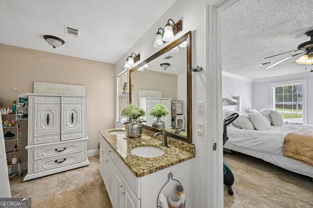 135 Creekview Drive, Newnan, GA 30263