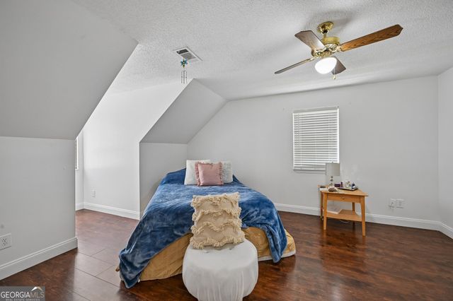 135 Creekview Drive, Newnan, GA 30263