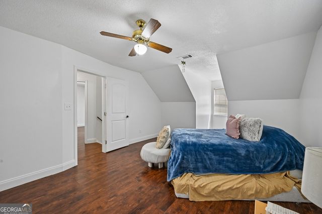 135 Creekview Drive, Newnan, GA 30263