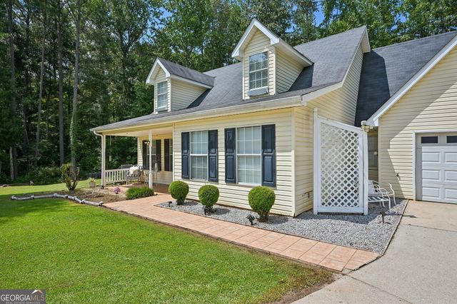 135 Creekview Drive, Newnan, GA 30263