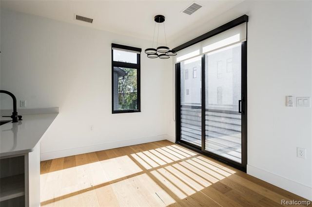 1652 Bagley Street, Detroit, MI 48216