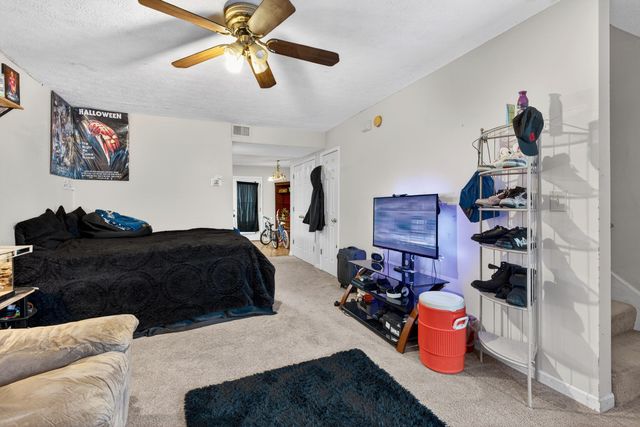 2806 Hanna Place, Lexington, KY 40509