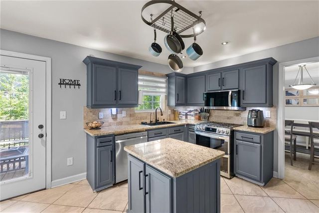 123 Grayland Hills Court, Lawrenceville, GA 30046