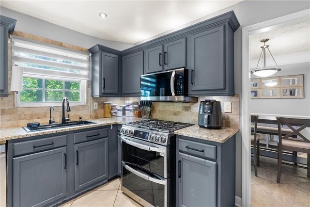 123 Grayland Hills Court, Lawrenceville, GA 30046
