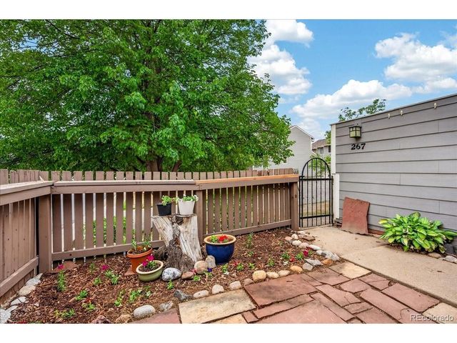 267 S Taft Ct 38, Louisville, CO 80027