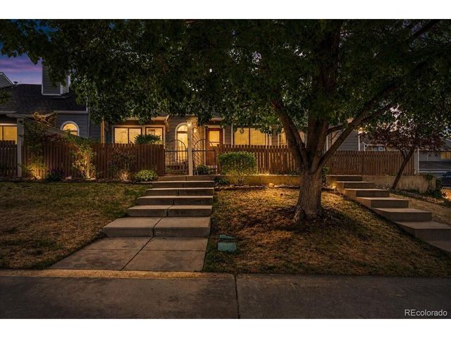 267 S Taft Ct 38, Louisville, CO 80027