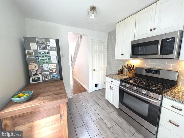 865 N BAMBREY ST, Philadelphia, PA 19130