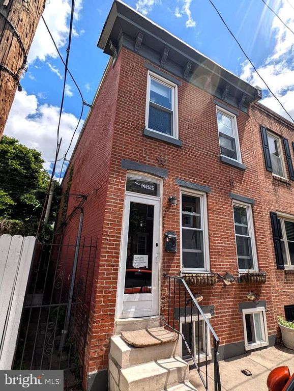 865 N BAMBREY ST, Philadelphia, PA 19130