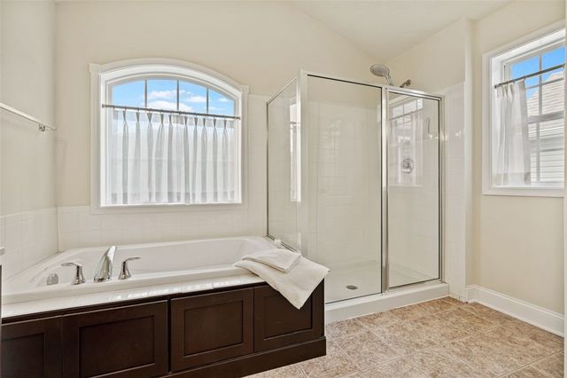 685 Freedom Drive, Collier Twp, PA 15106