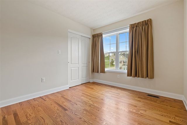 685 Freedom Drive, Collier Twp, PA 15106