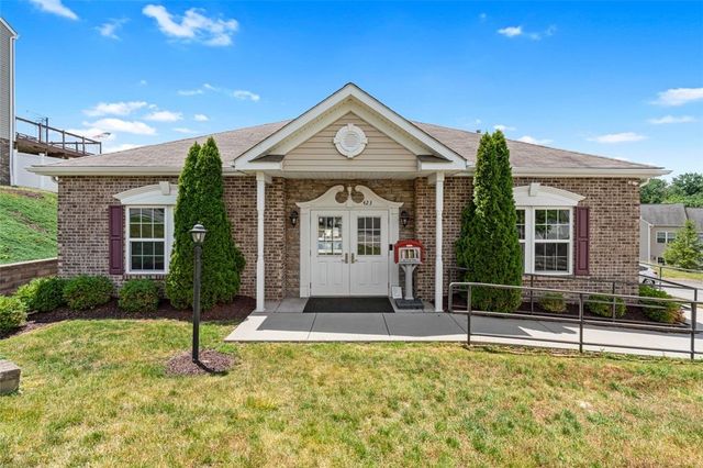 685 Freedom Drive, Collier Twp, PA 15106
