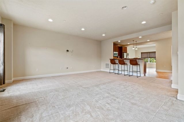 685 Freedom Drive, Collier Twp, PA 15106