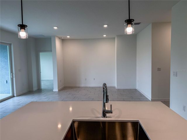 4521 NW 37TH STREET ROAD, Ocala, FL 34482