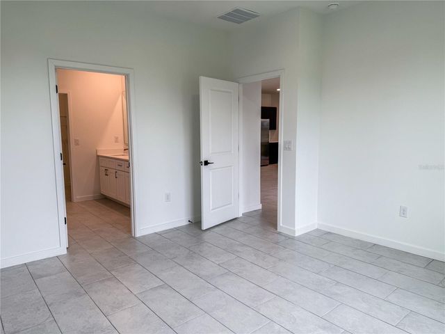4521 NW 37TH STREET ROAD, Ocala, FL 34482