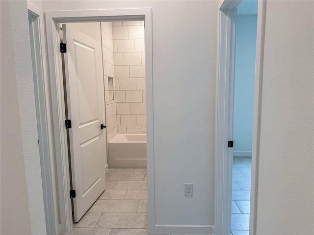4521 NW 37TH STREET ROAD, Ocala, FL 34482