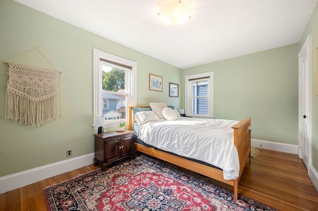 46 Sycamore St, Boston, MA 02131