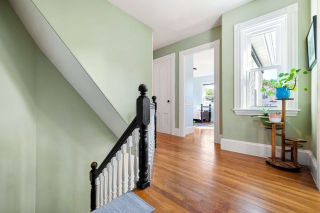 46 Sycamore St, Boston, MA 02131