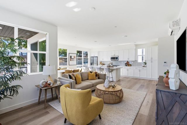 1001 32nd St 4, San Diego, CA 92102