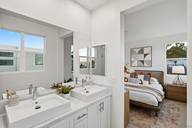 1001 32nd St 4, San Diego, CA 92102