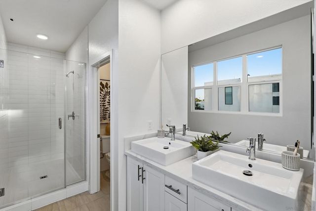 1001 32nd St 4, San Diego, CA 92102
