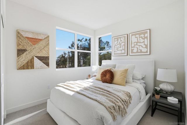 1001 32nd St 4, San Diego, CA 92102