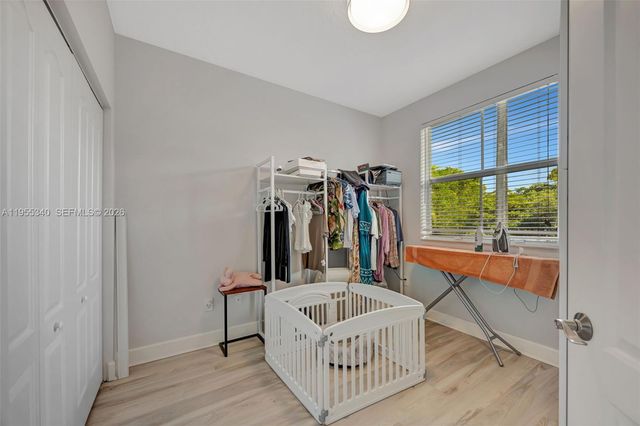 7588 SW 102nd St 203, Pinecrest, FL 33156