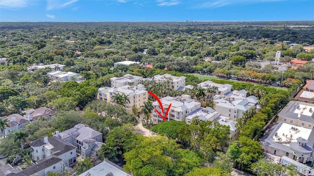 7588 SW 102nd St 203, Pinecrest, FL 33156