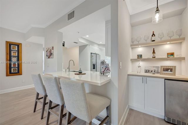 7588 SW 102nd St 203, Pinecrest, FL 33156