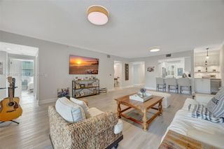 7588 SW 102nd St 203, Pinecrest, FL 33156