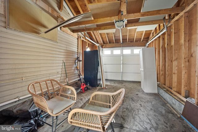 186 FORD AVE, West Deptford, NJ 08096