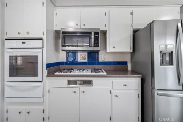 1026 W Avenue J9, Lancaster, CA 93534