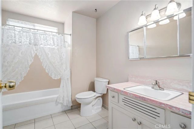 1026 W Avenue J9, Lancaster, CA 93534