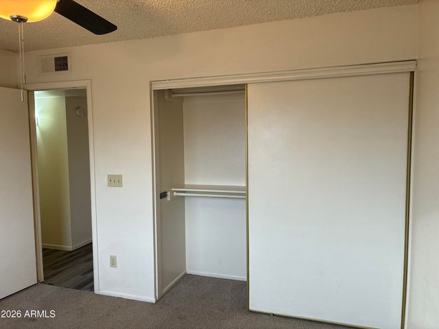 7215 W VOGEL Avenue, Peoria, AZ 85345