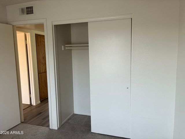 7215 W VOGEL Avenue, Peoria, AZ 85345