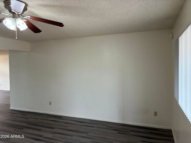 7215 W VOGEL Avenue, Peoria, AZ 85345