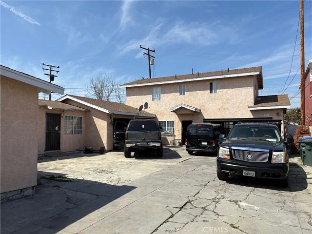 4425 E 57th, Maywood, CA 90270