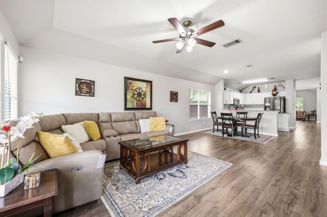 906 Horizon Ridge Circle, Little Elm, TX 75068