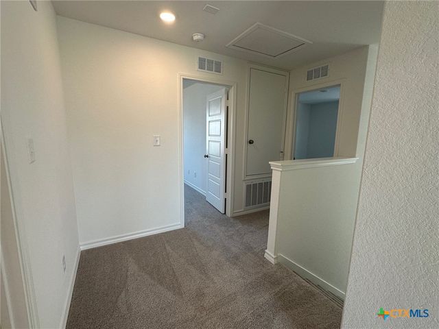 945 Heartseed Avenue, New Braunfels, TX 78130