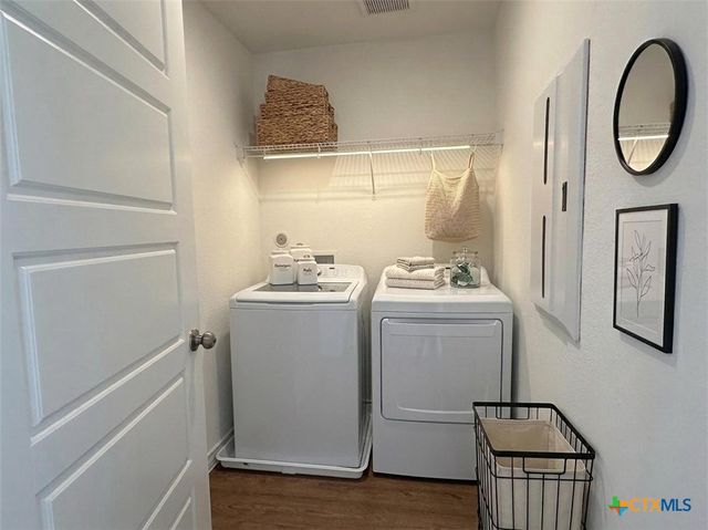 945 Heartseed Avenue, New Braunfels, TX 78130