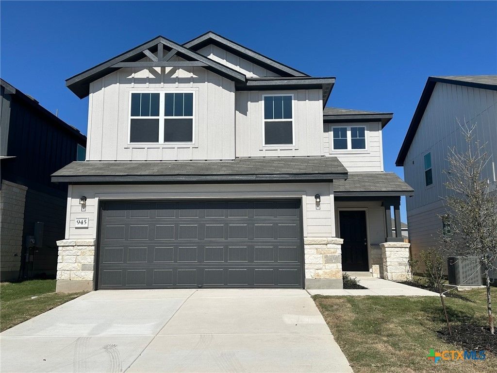 945 Heartseed Avenue, New Braunfels, TX 78130