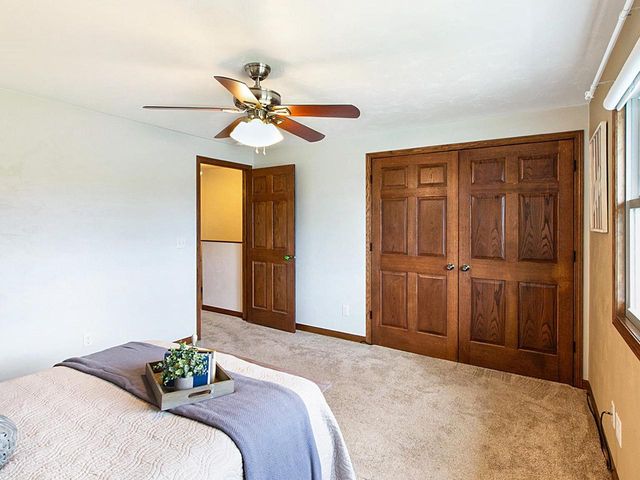 3638 GLENHAVEN LANE, Green Bay, WI 54301