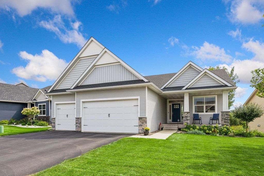 1558 Spruce Street, Farmington, MN 55024 — photo 2