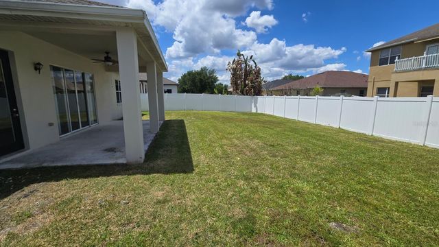 20018 OAKFLOWER AVENUE, Tampa, FL 33647