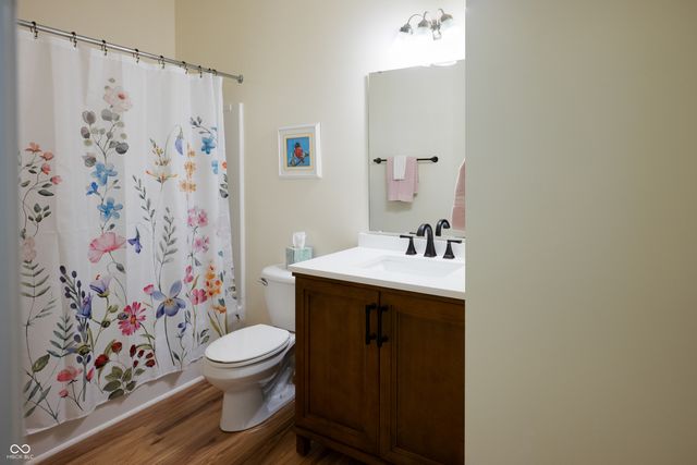 6725 W Winding Bend, Mccordsville, IN 46055